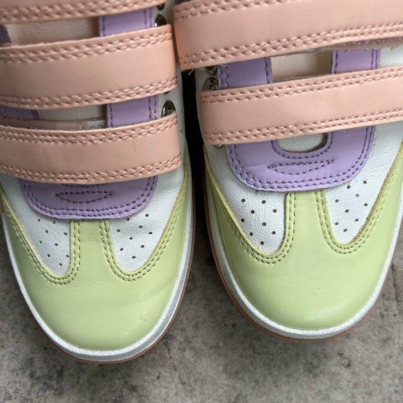 Dolce Vita Retro Harmony Velcro sneakers, size 6 - Picture 7 of 11